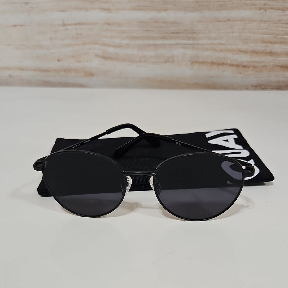 Quay Australia Loop Me In Black Dark Black Round Sunglasses - Picture 4 of 10